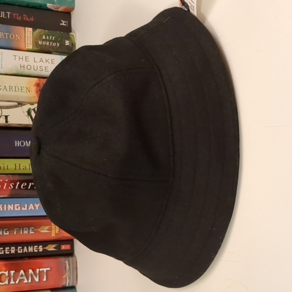 Uniqlo UV Protection Melton Metro Hat - Picture 2 of 3